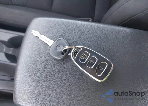 2020 Hyundai Elantra Sel из США, поврежденный, VIN 5NPD84LF2LH525411